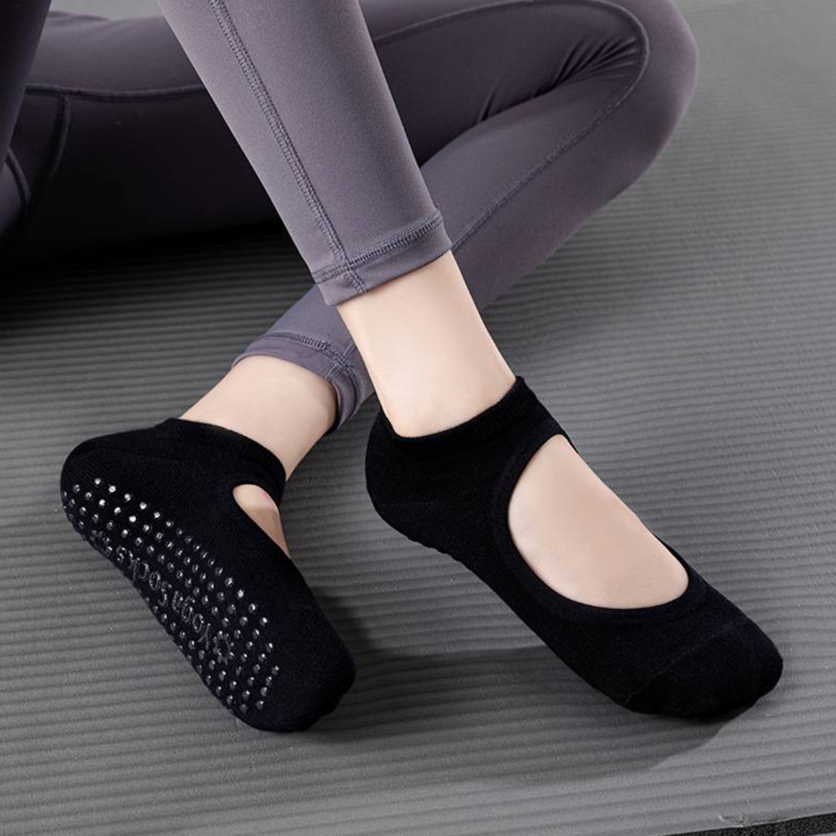 Pilates & Yoga Elastic Band - Non-Slip Yoga Socks for Women –