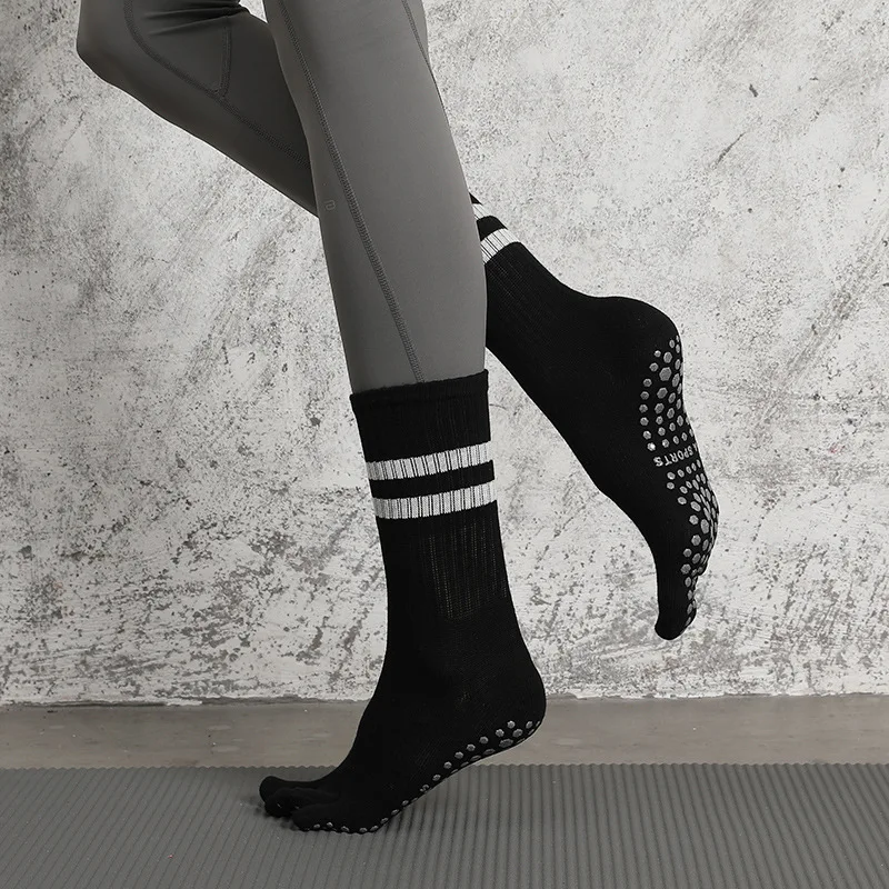 2 pairs of yoga socks, medium  - Pilates Yoga Sport reseña y precio